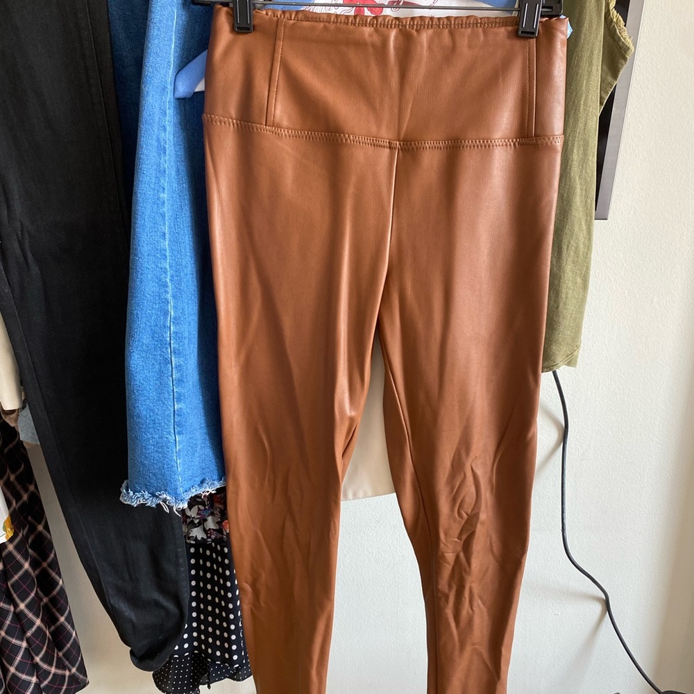 Bagatelle NYC Banded Stretch Pants